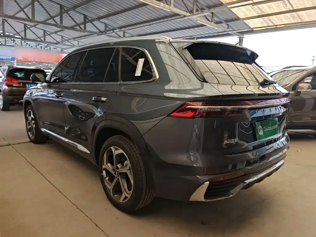 Geely Xingyue L — фото 10