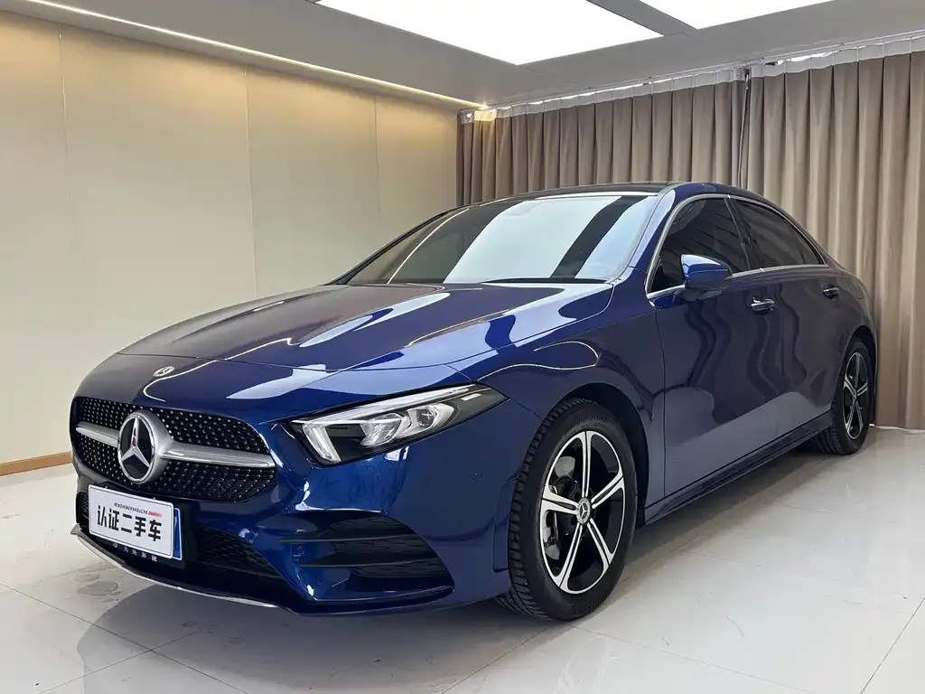 Mercedes-Benz A-Class — фото 1