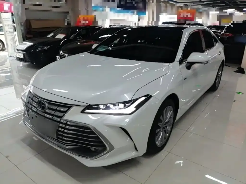 Toyota Avalon — фото 10