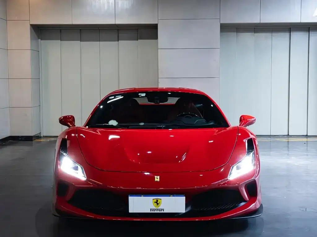 Ferrari F8 — фото 9