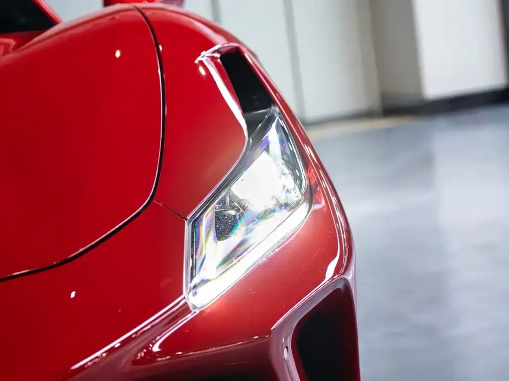 Ferrari F8 — фото 8