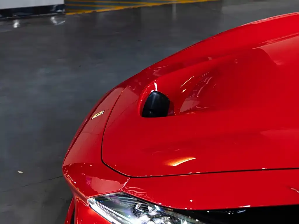 Ferrari F8 — фото 2