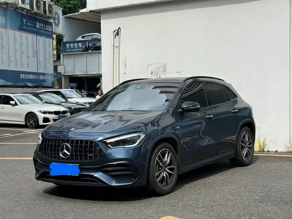 Mercedes-Benz GLA AMG — фото 6