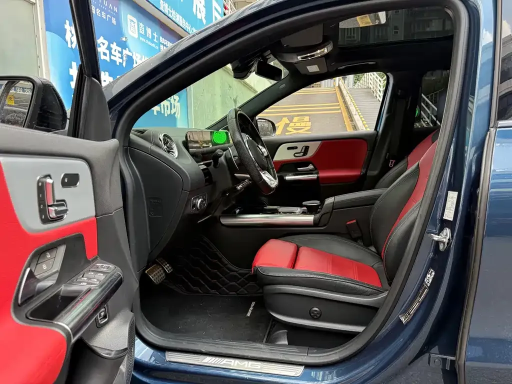 Mercedes-Benz GLA AMG — фото 10