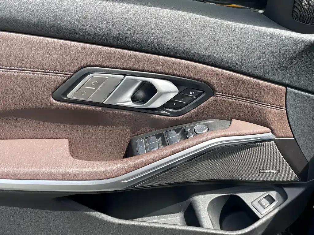 BMW 3 Series — фото 10