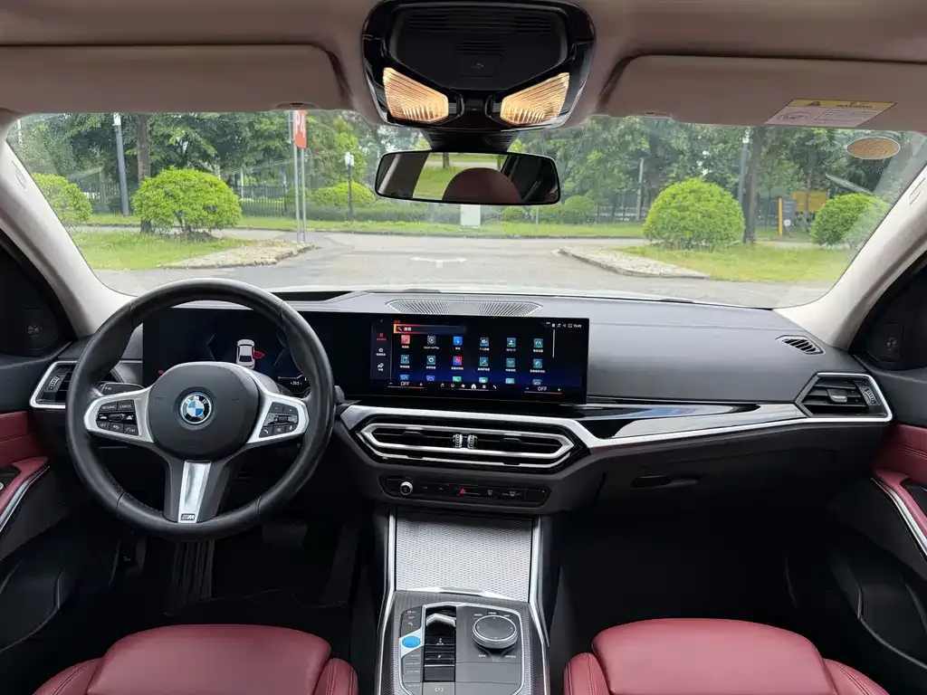 BMW i3 — фото 9