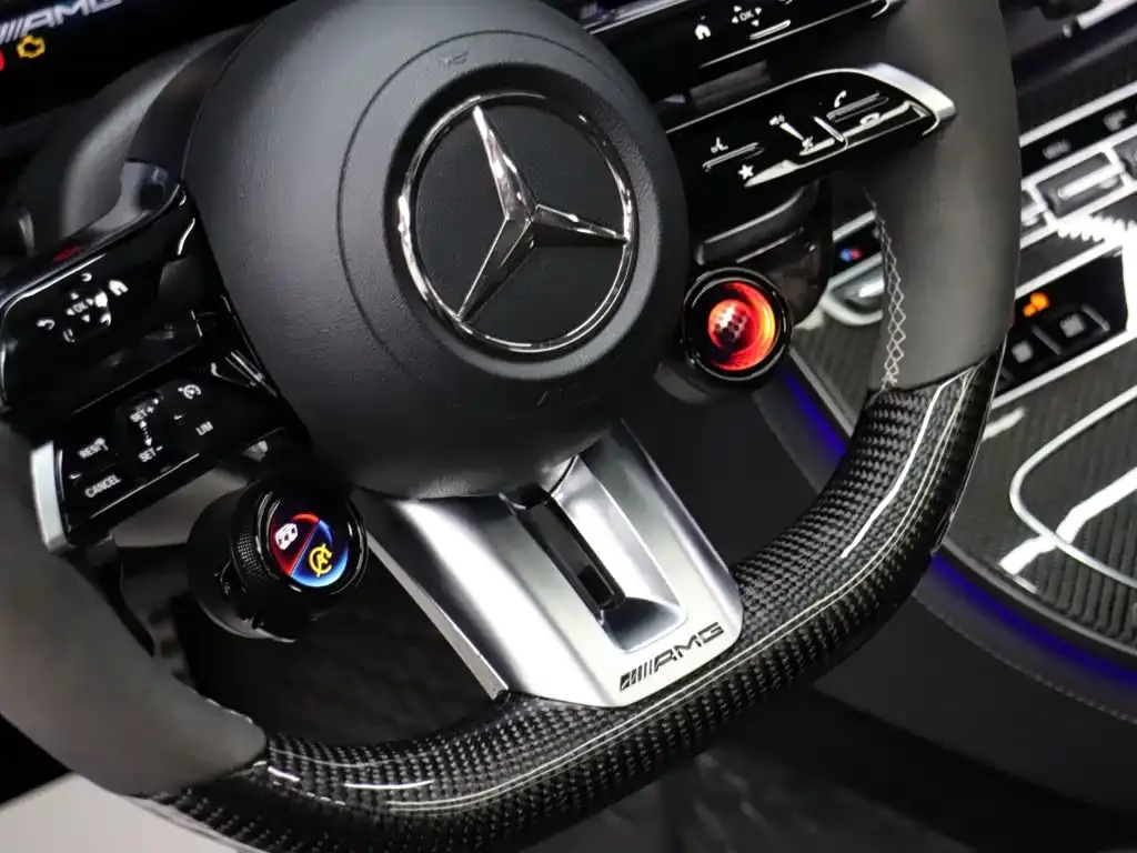 Mercedes-Benz E-Class AMG — фото 9