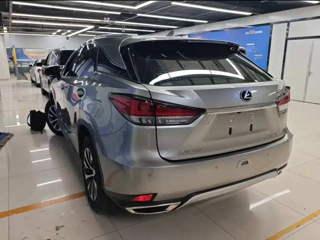 Lexus RX — фото 2