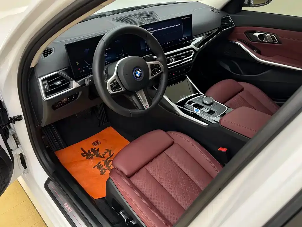 BMW i3 — фото 10