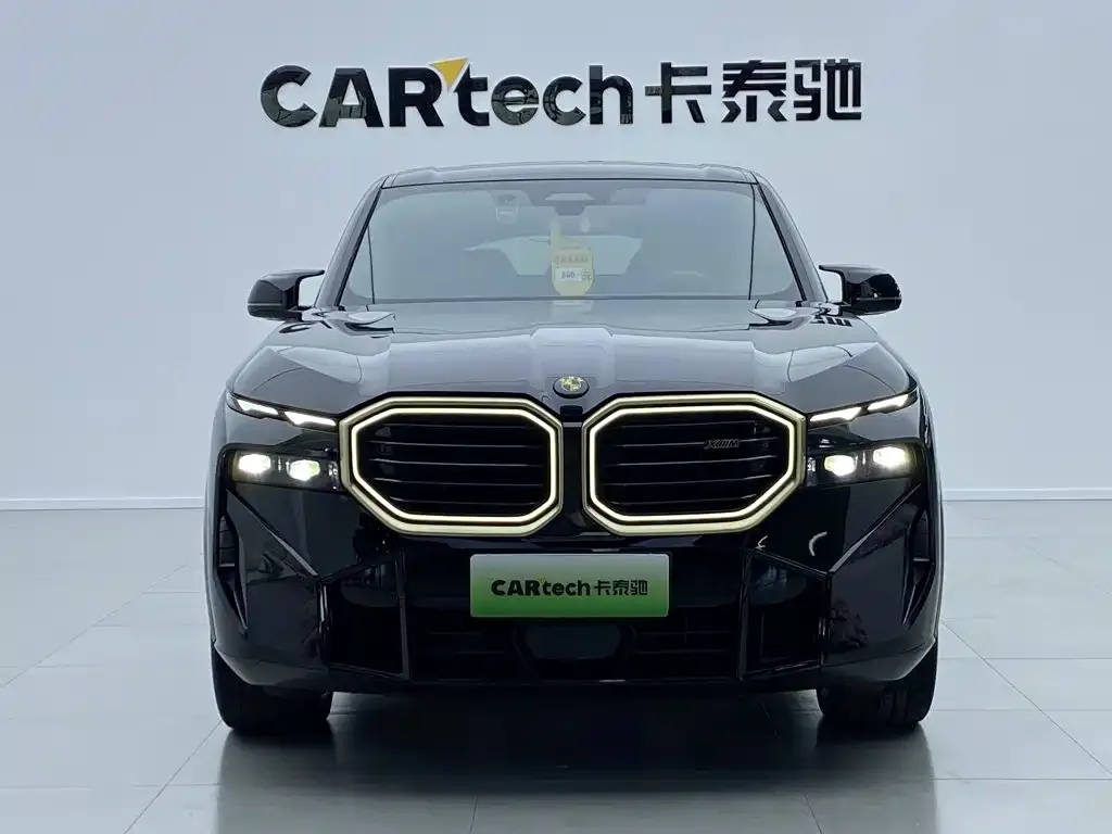 BMW XM — фото 2