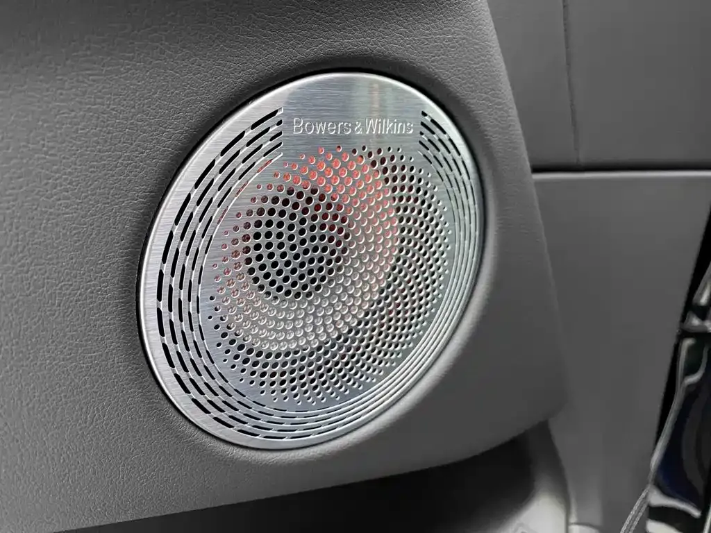 BMW XM — фото 7