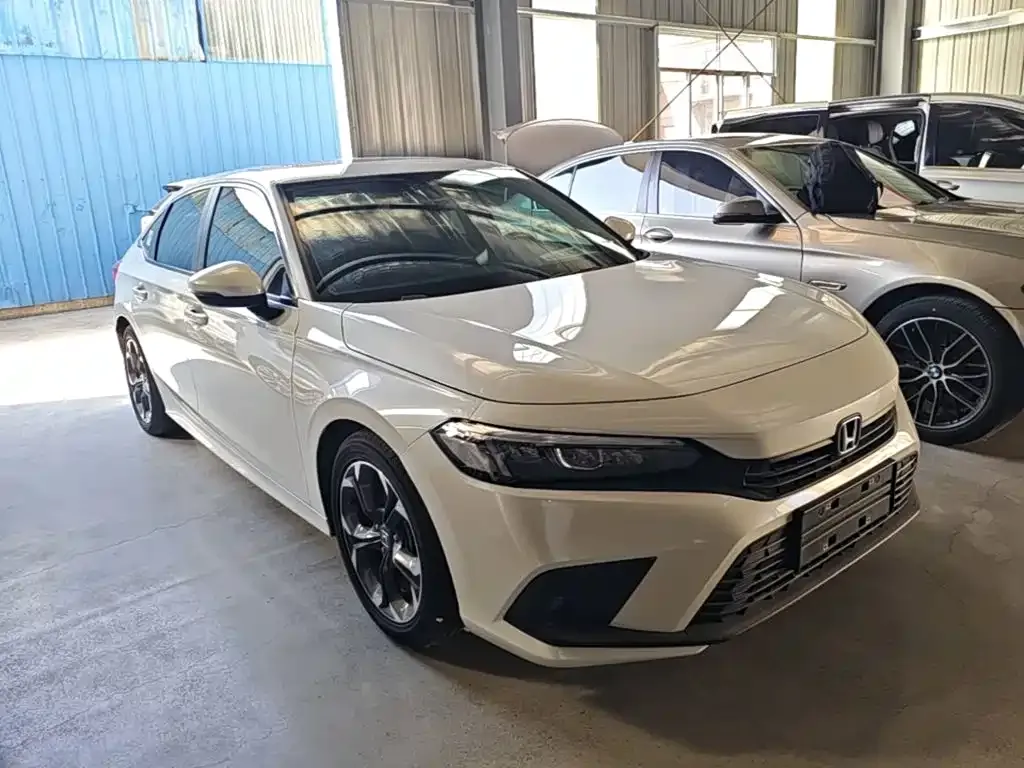 Honda Civic — фото 10