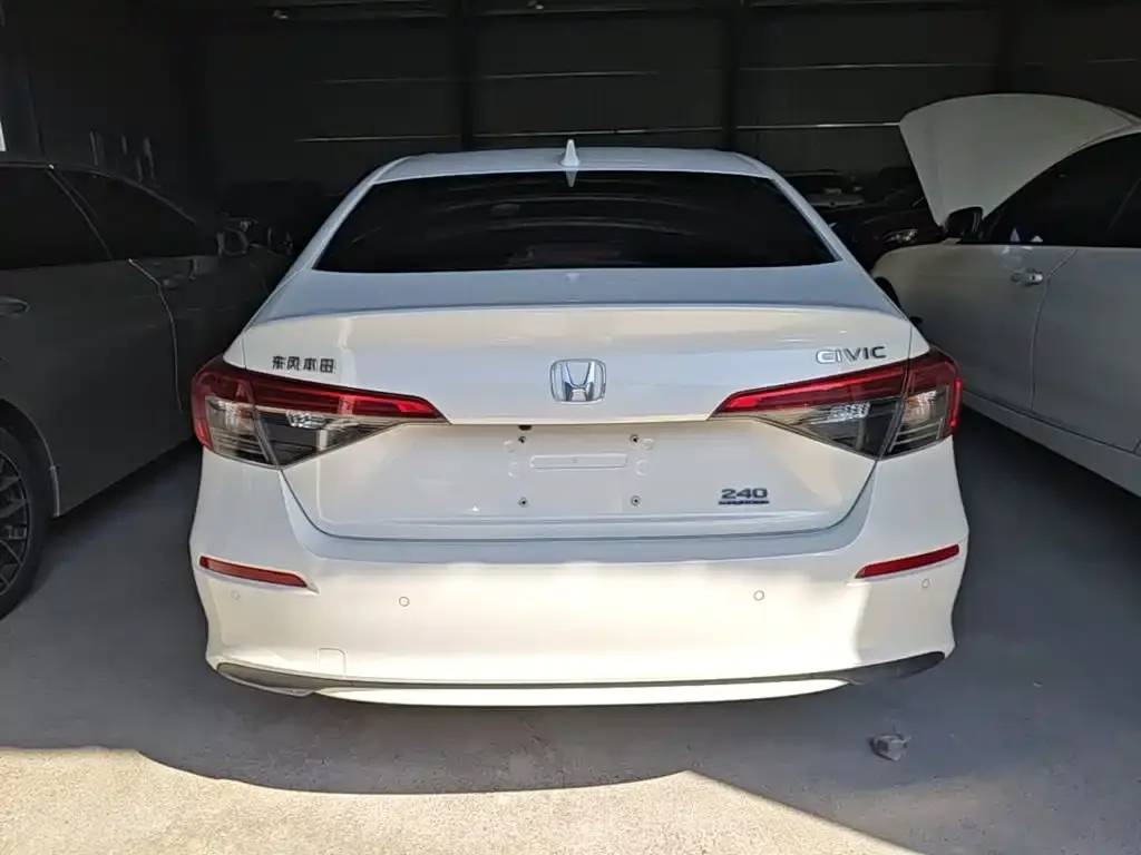 Honda Civic — фото 4