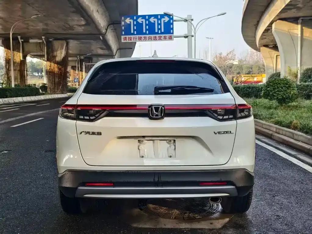 Honda Vezel — фото 4