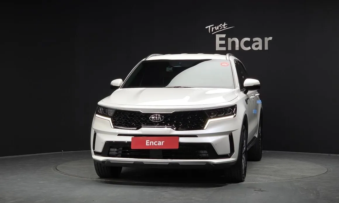 Kia Sorento — фото 6