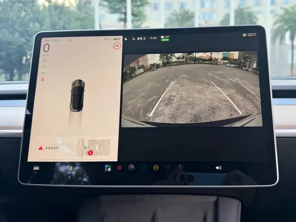 Tesla Model 3 — фото 3