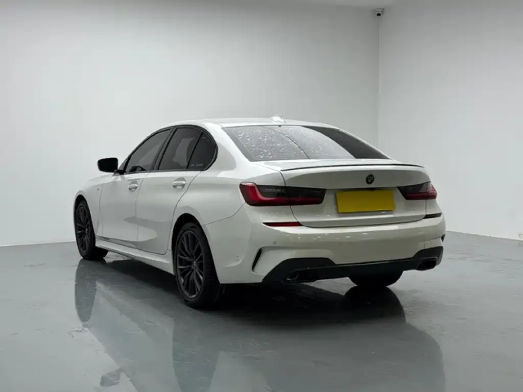 BMW 3 Series — фото 10