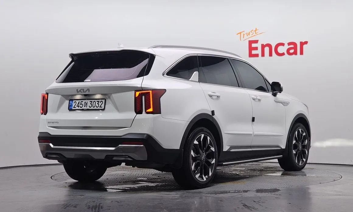 Kia Sorento — фото 4