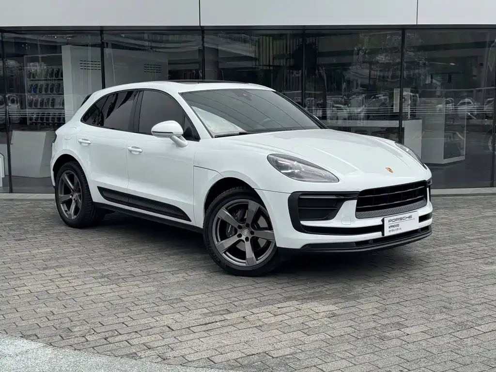 Porsche Macan — фото 10