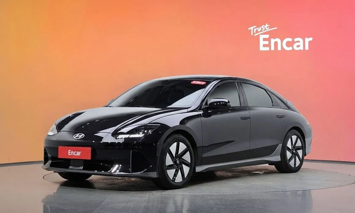 Hyundai Ioniq6 — фото 1