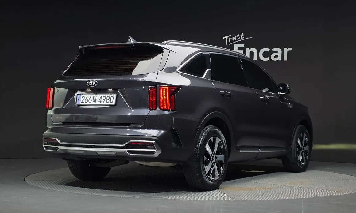 Kia Sorento — фото 2