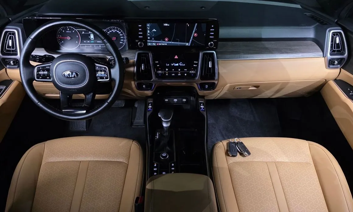 Kia Sorento — фото 5