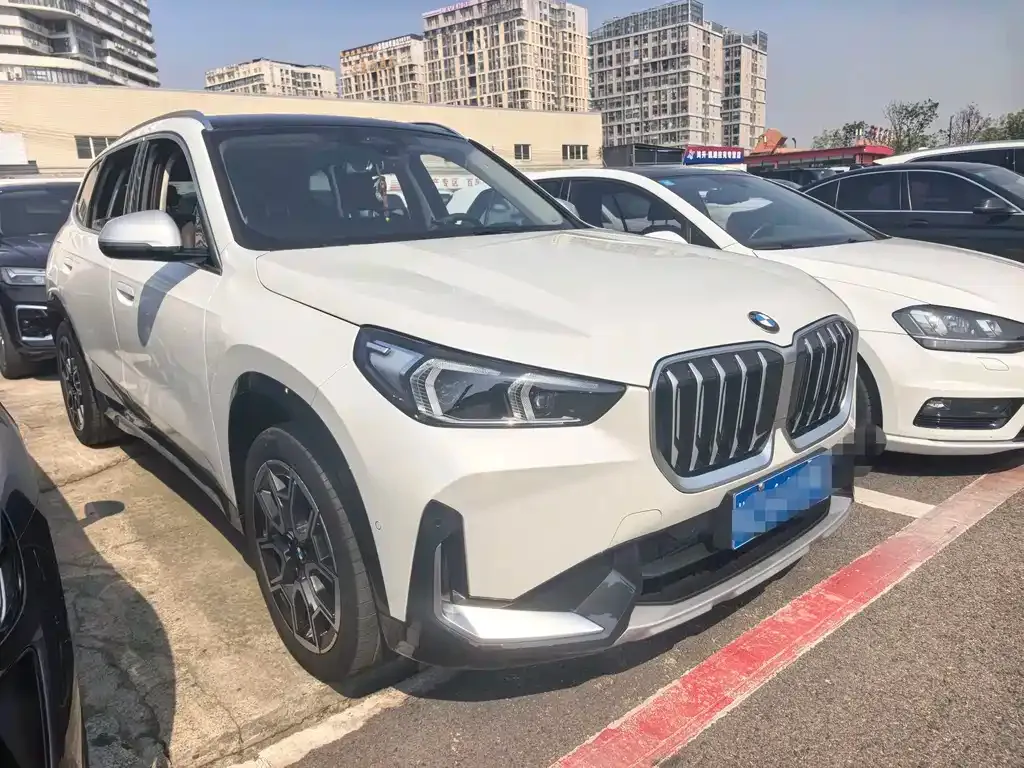BMW X1 — фото 4