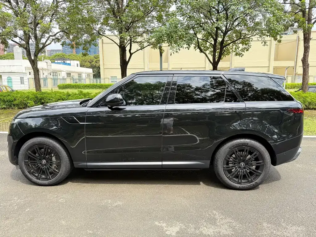Land Rover Sport — фото 10