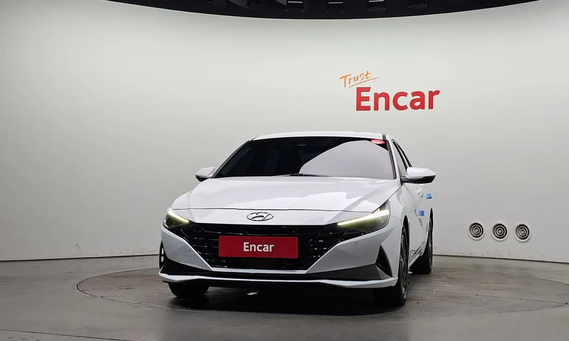 Hyundai AVANTE — фото 2