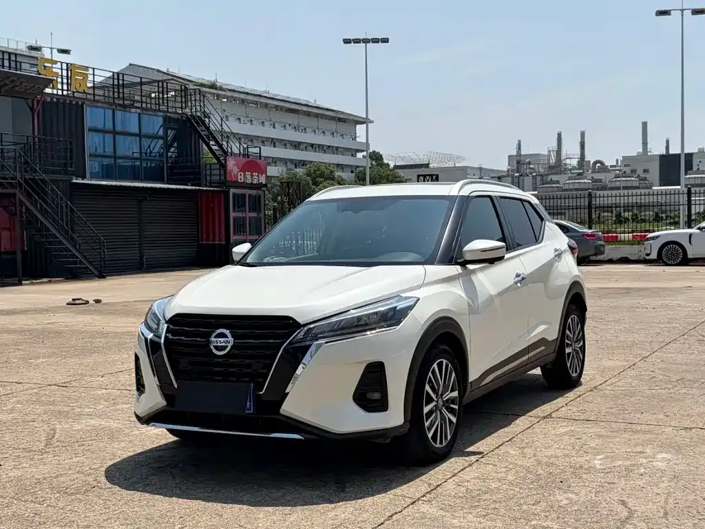 Nissan Kicks — фото 1