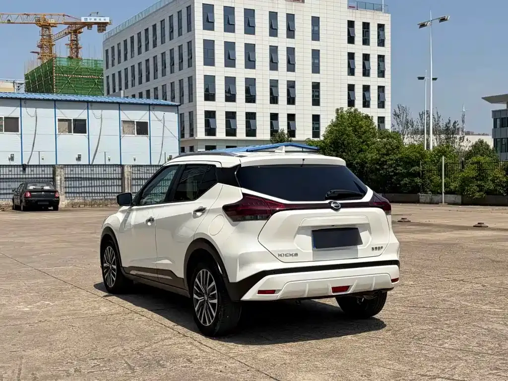 Nissan Kicks — фото 8