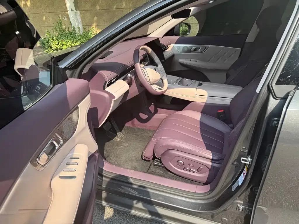 Deepal S07 — фото 10