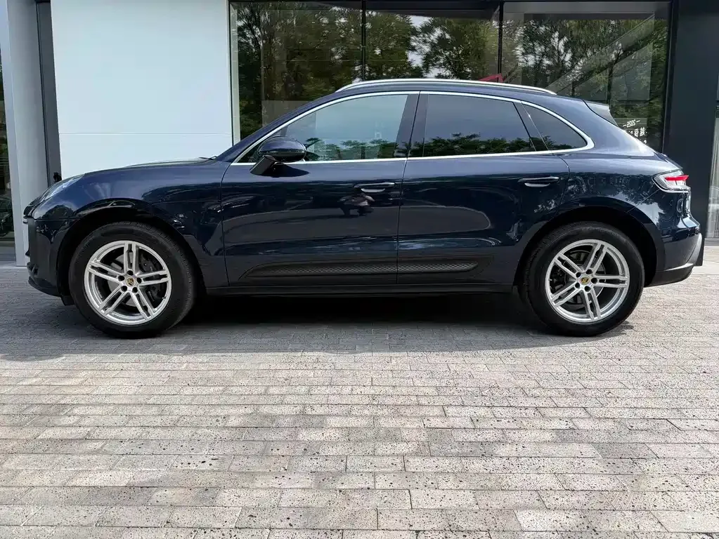 Porsche Macan — фото 7