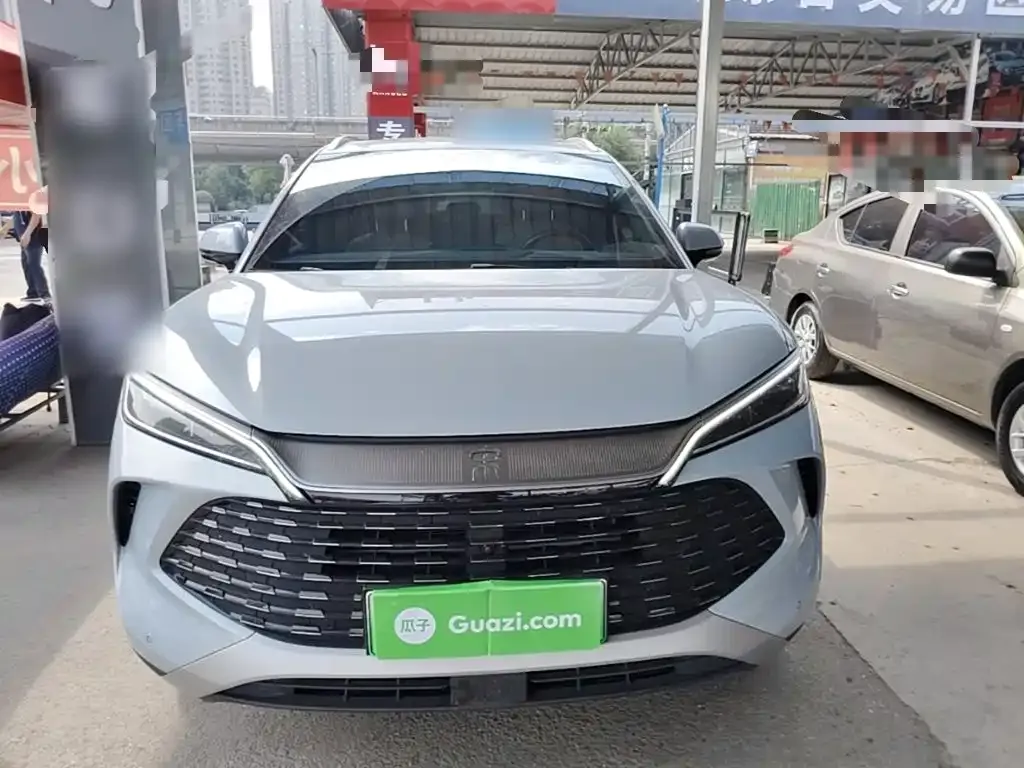 BYD L DM-i — фото 7