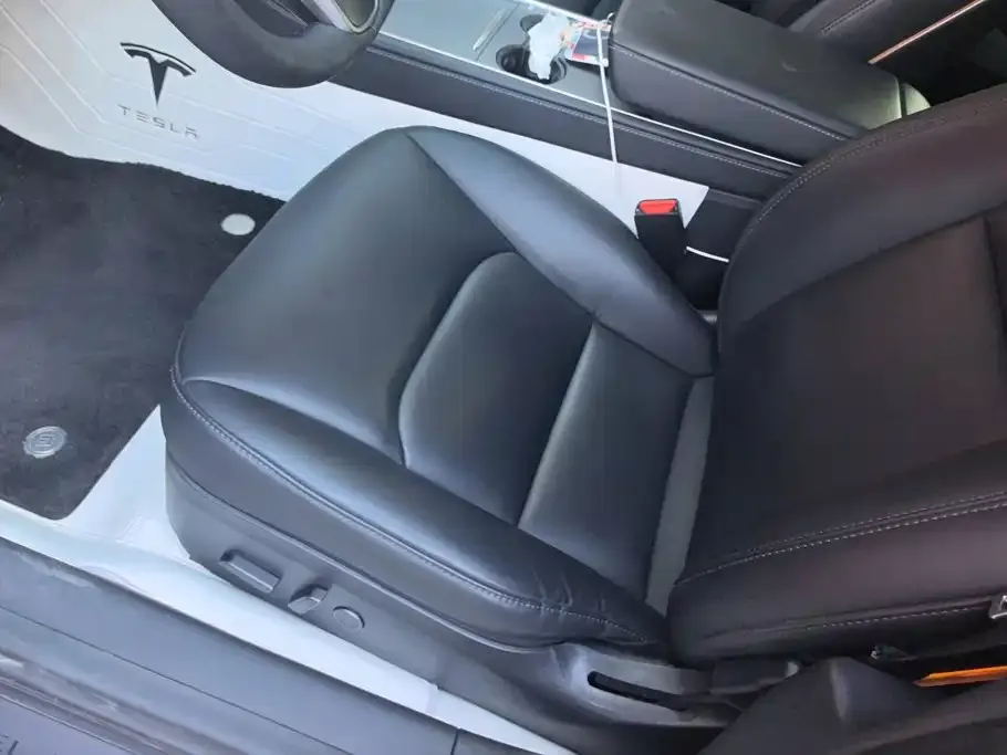Tesla Model 3 — фото 2