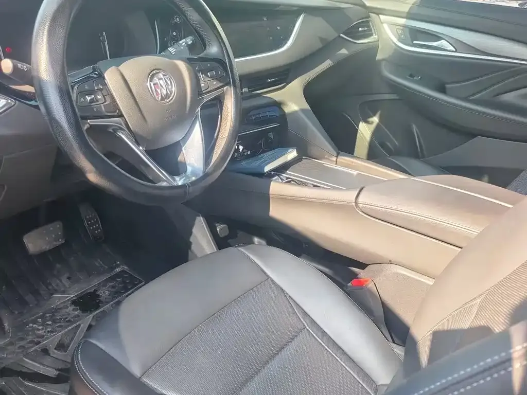 Buick Enclave — фото 4