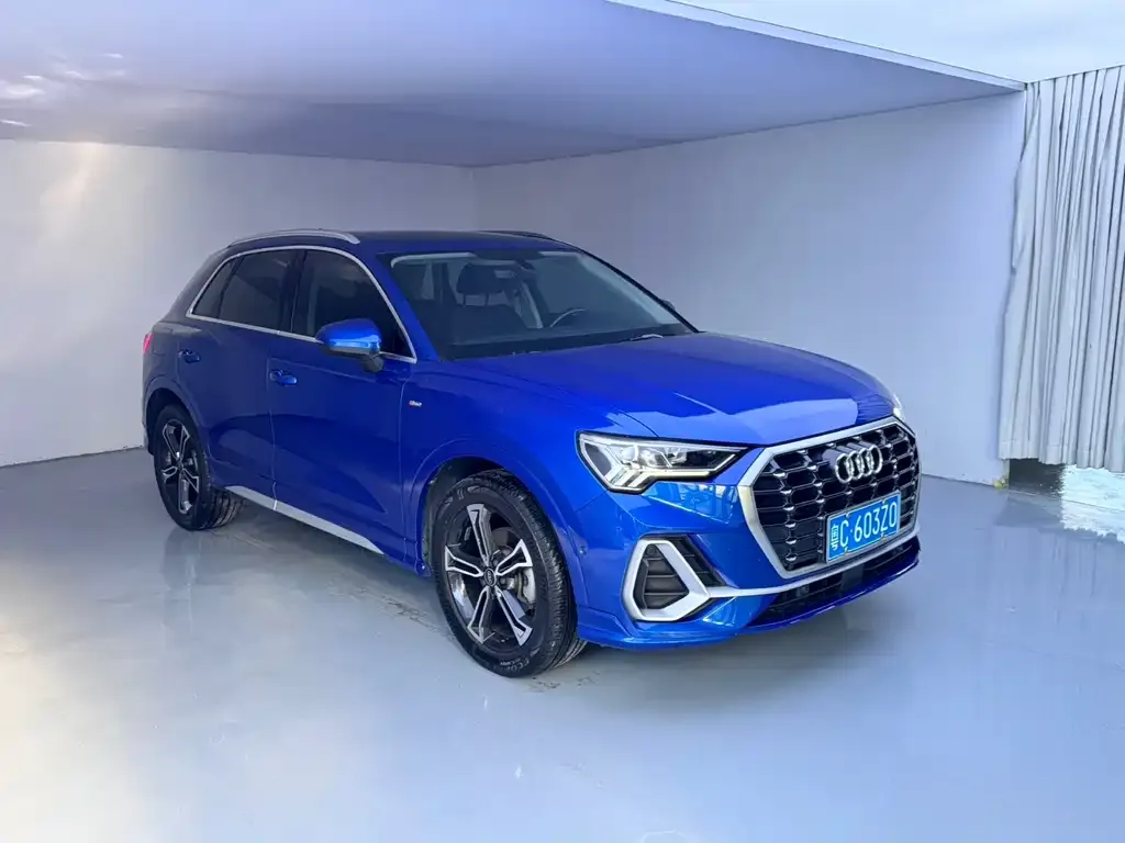 Audi Q3 — фото 4