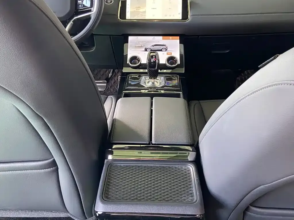 Land Rover Evoque — фото 9