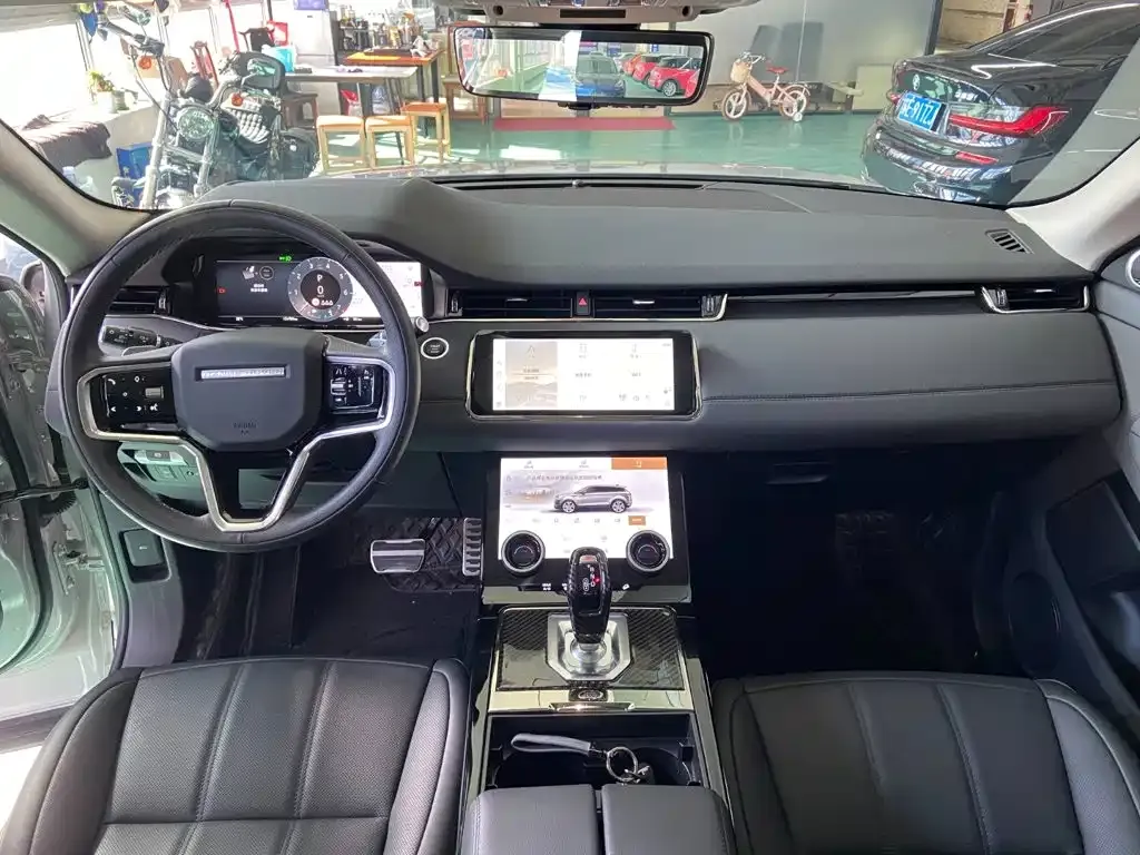 Land Rover Evoque — фото 5