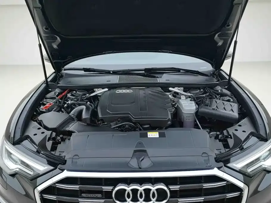 Audi A6L — фото 6