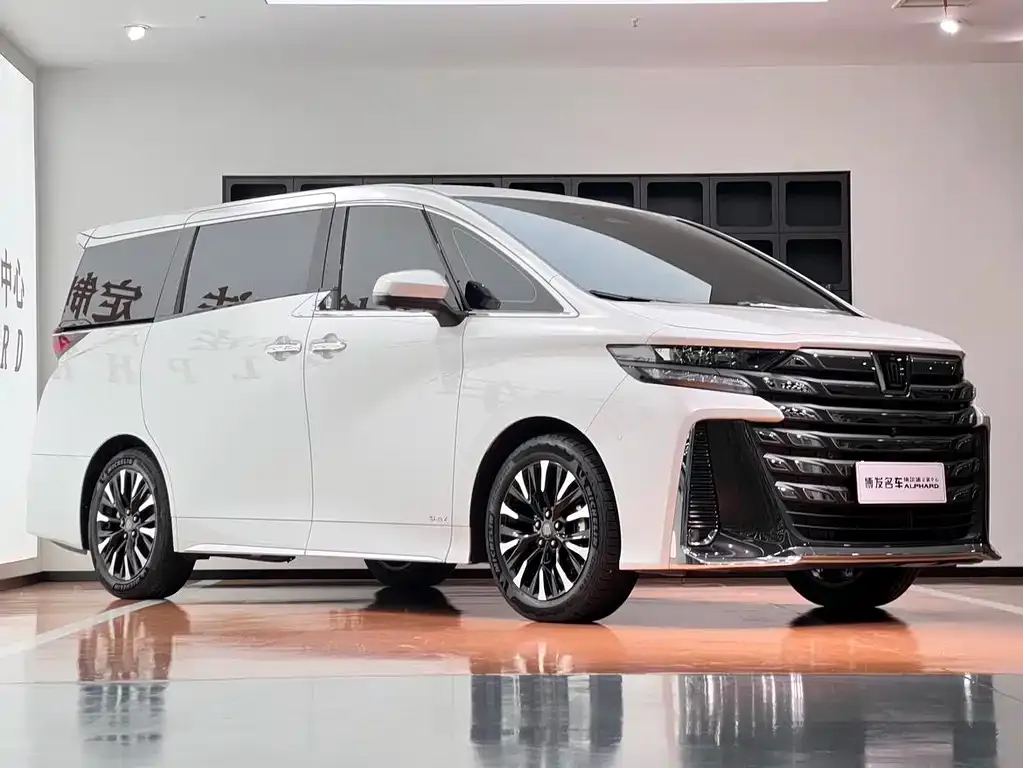 Toyota Vellfire — фото 10