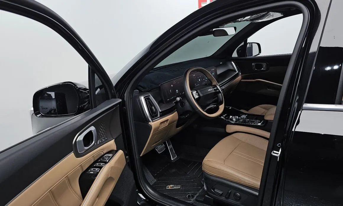 Kia Sorento — фото 10