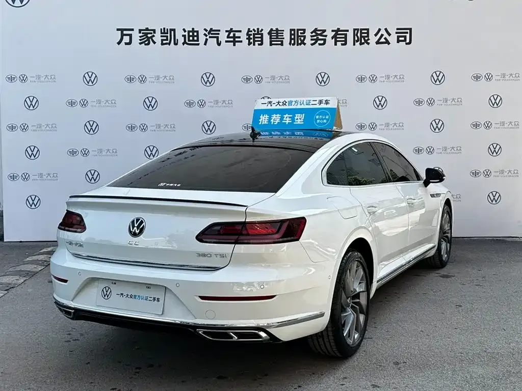 Volkswagen CC — фото 7
