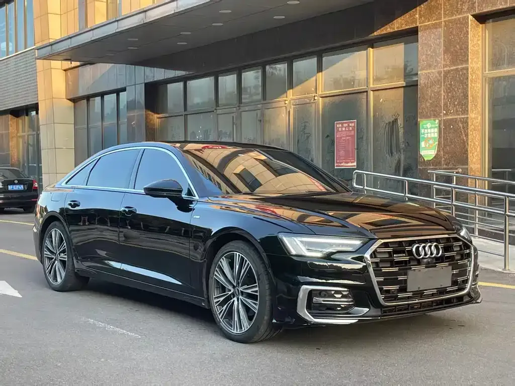 Audi A6L — фото 4