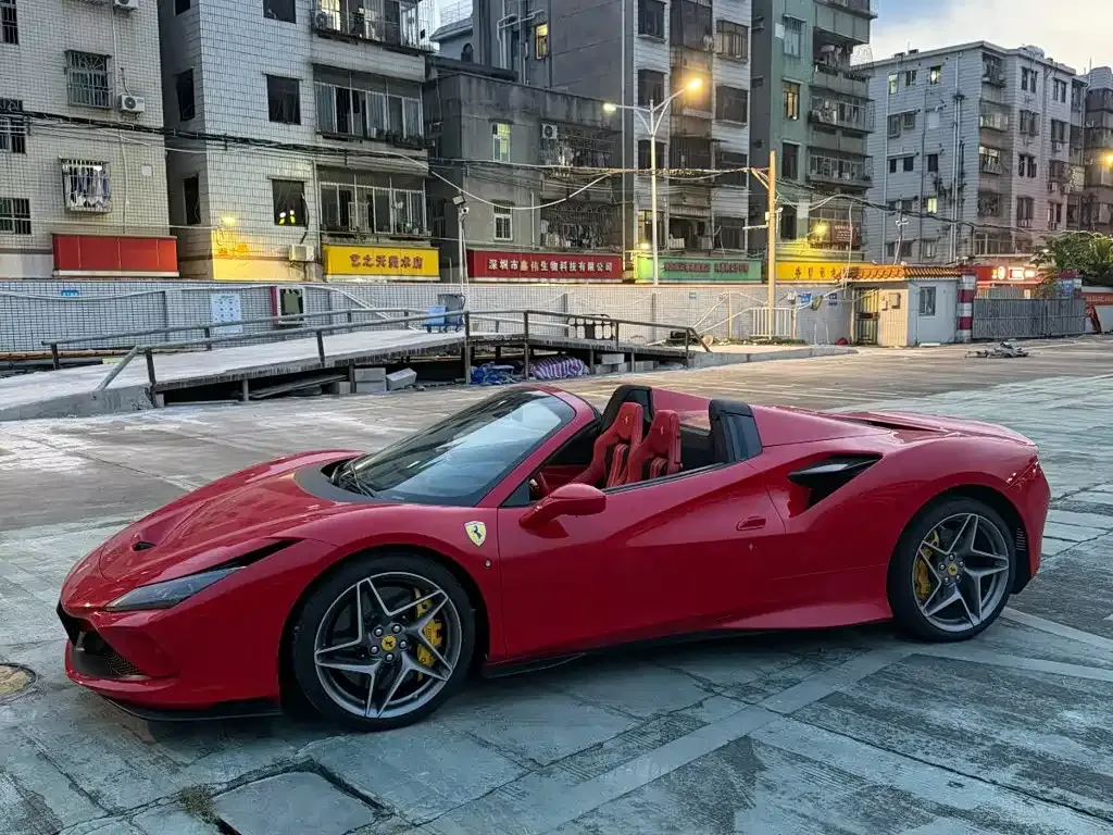 Ferrari F8 — фото 5