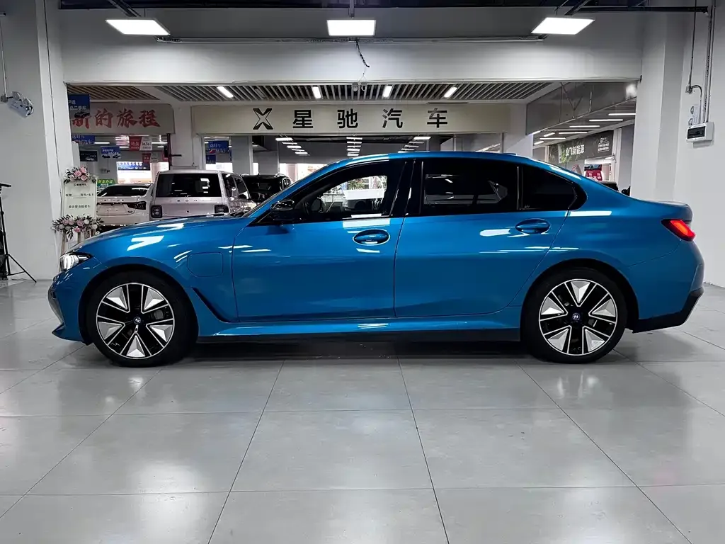 BMW i3 — фото 4