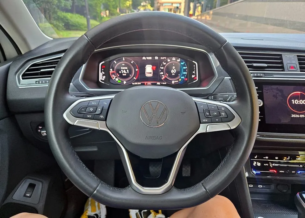 Volkswagen Tiguan — фото 3