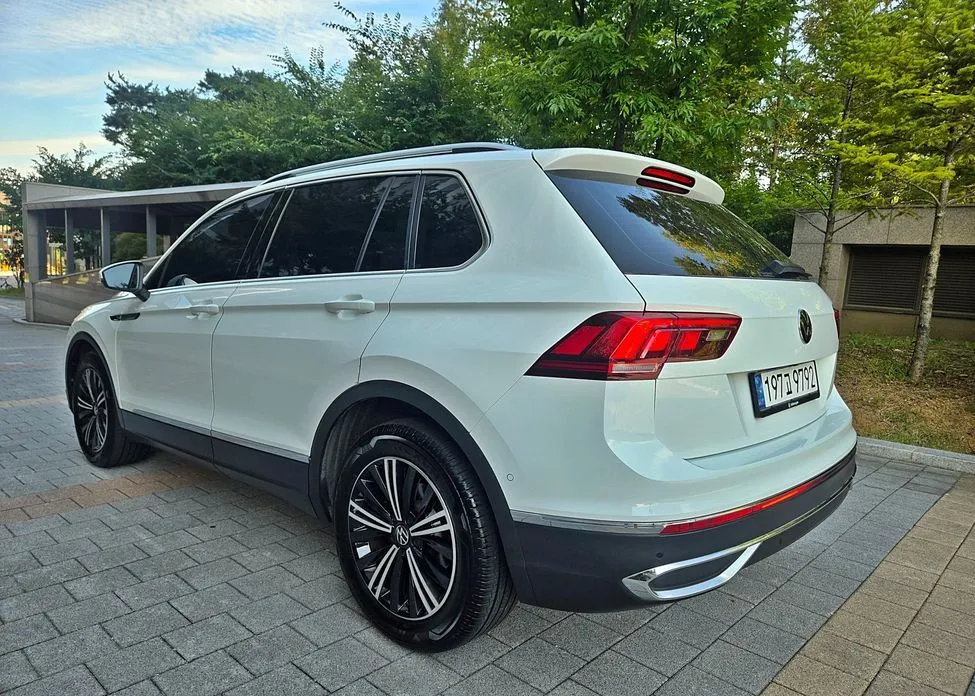Volkswagen Tiguan — фото 4