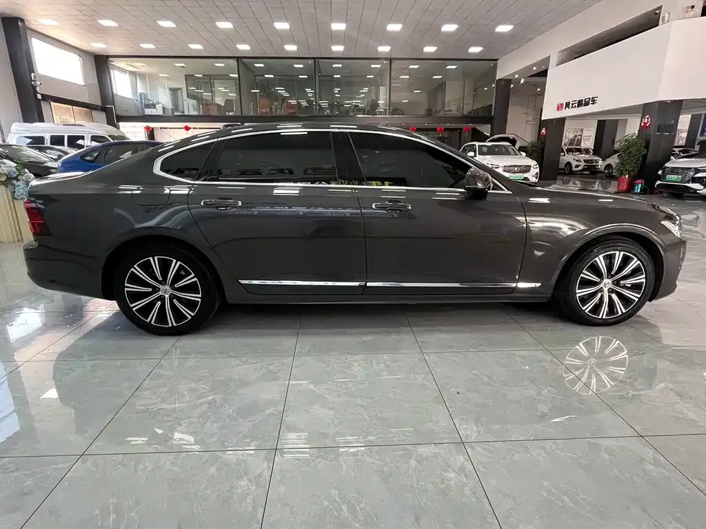 Volvo S90 PHEV — фото 6