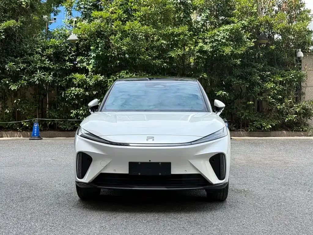 Roewe Feifan R7 — фото 10